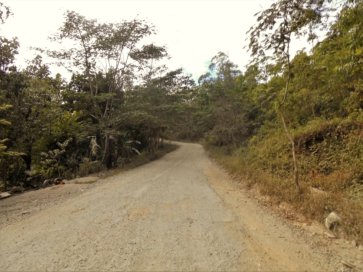 A Suzuki Jimny 4WD parked on a Maubisse ridge